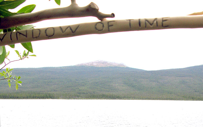 Window of time | Text on lower edge, 2009